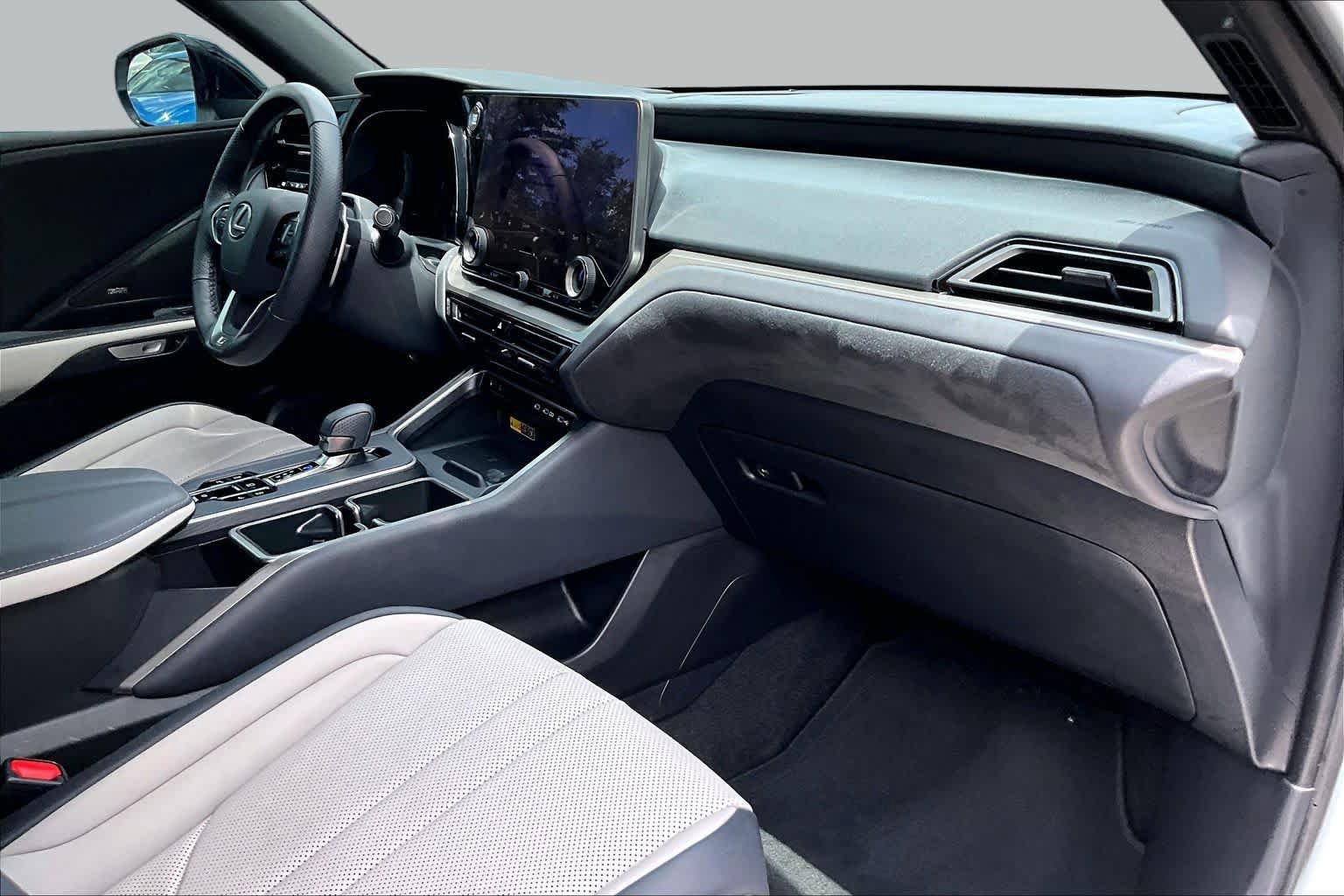 Used 2026 Lexus TX 350 AWD w/ Technology Package image 19