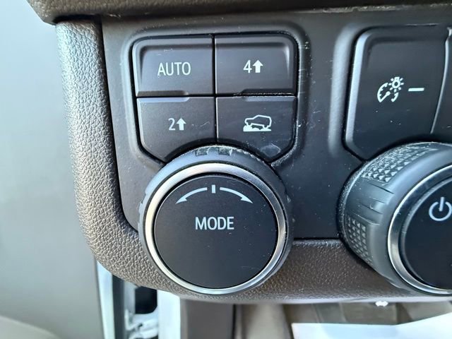 Used 2021 Chevrolet Tahoe LT image 24