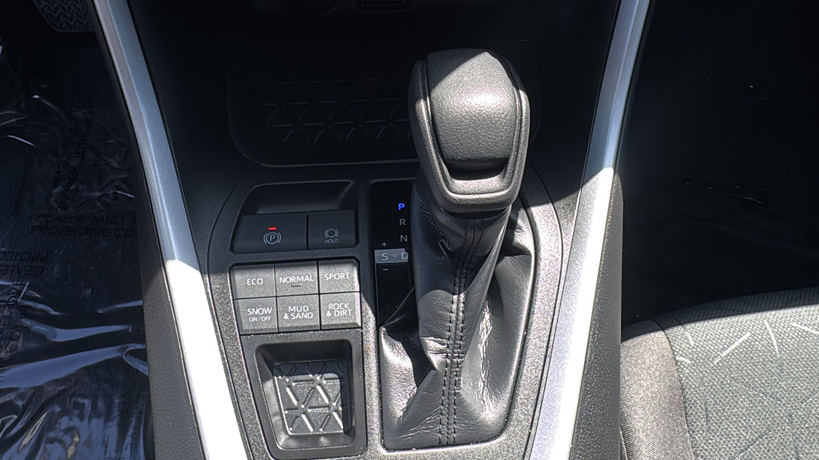 Used 2024 Toyota RAV4 XLE image 20