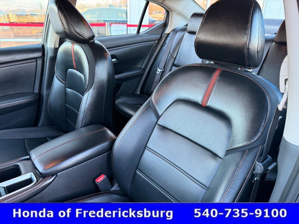 Used 2023 Nissan Sentra SR w/ SR Premium Package image 24