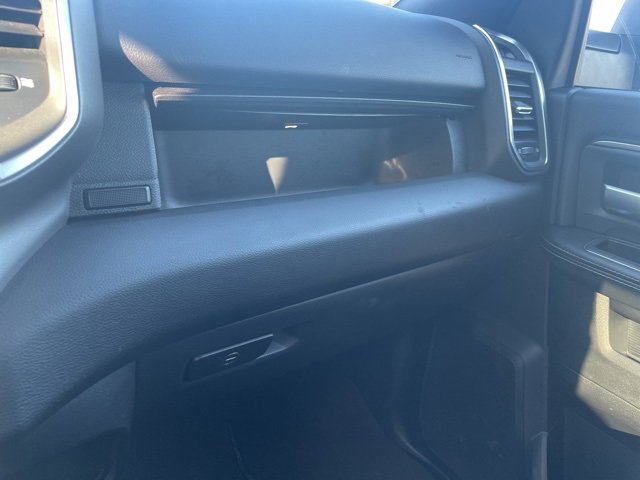 Used 2024 RAM 2500 Big Horn w/ Bed Utility Group image 28