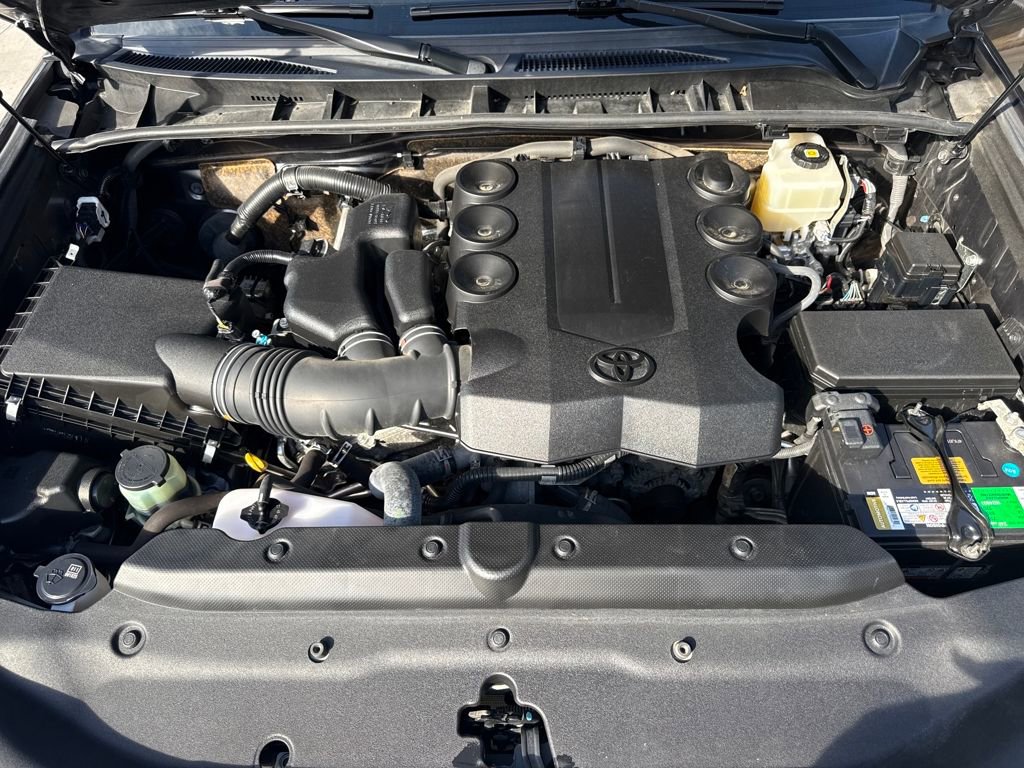 Used 2020 Toyota 4Runner TRD Off-Road Premium image 28