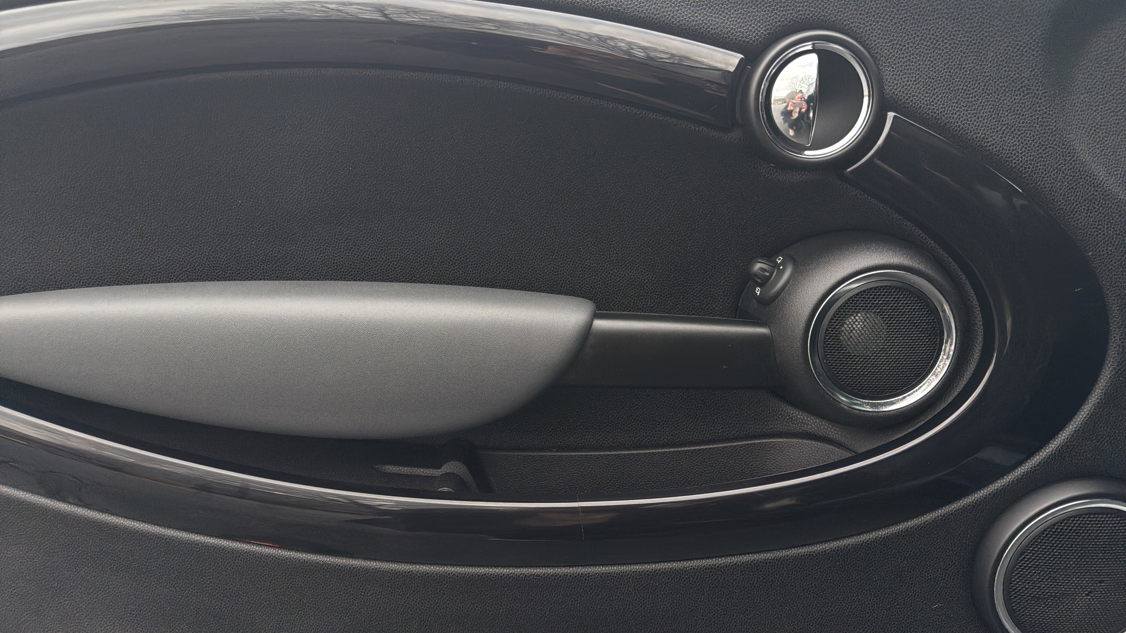 Used 2011 MINI Cooper S image 41