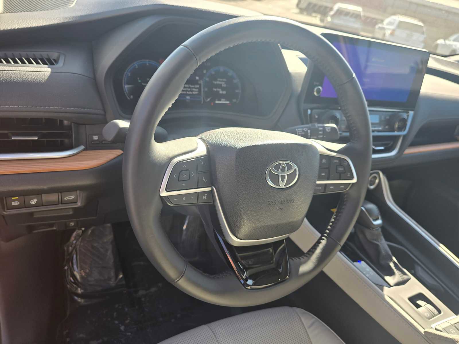 Used 2024 Toyota Grand Highlander Limited image 27