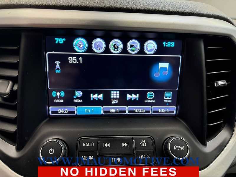 Used 2019 GMC Acadia SLT image 26