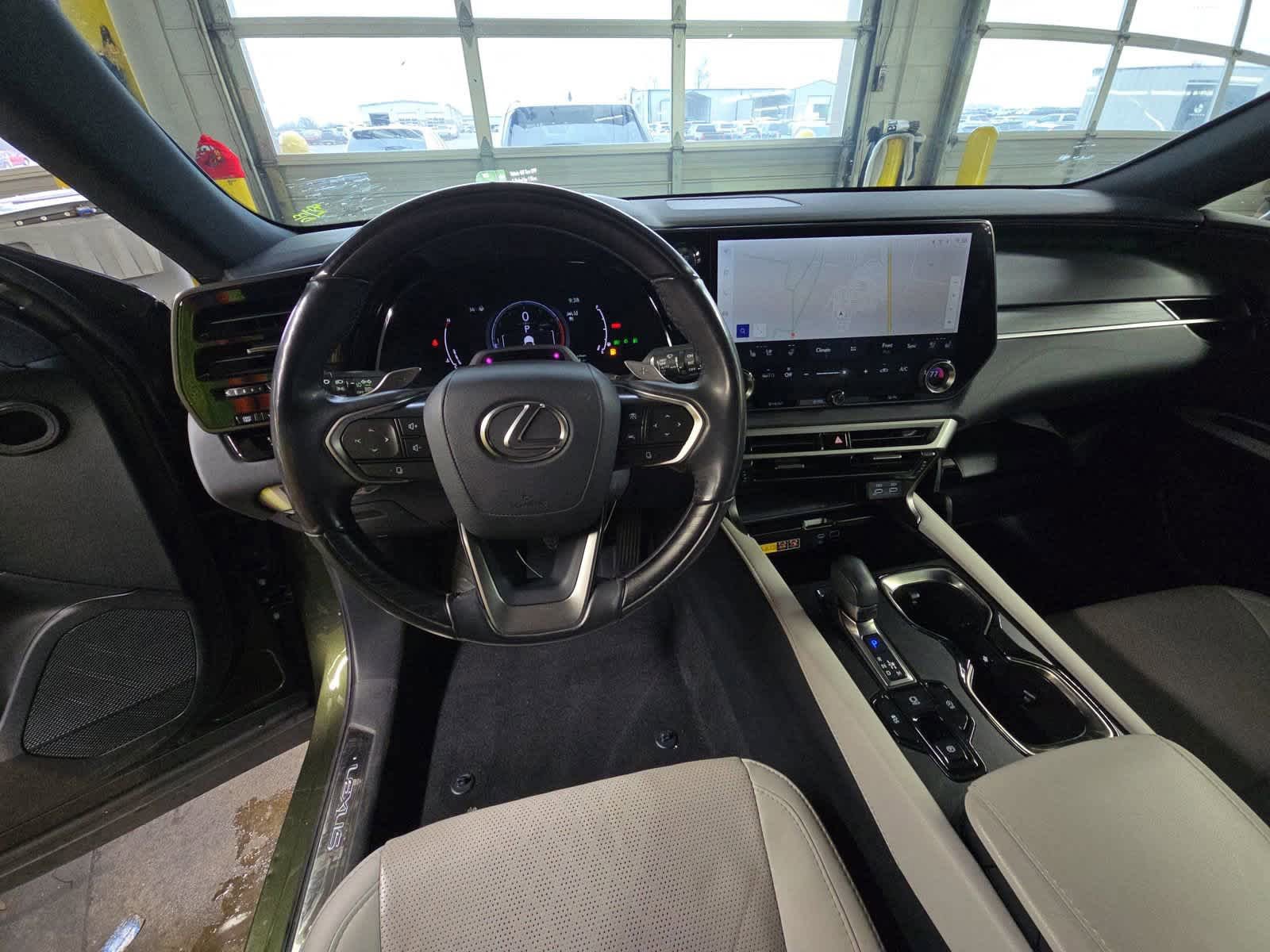 Used 2024 Lexus RX 350 Premium Plus image 12