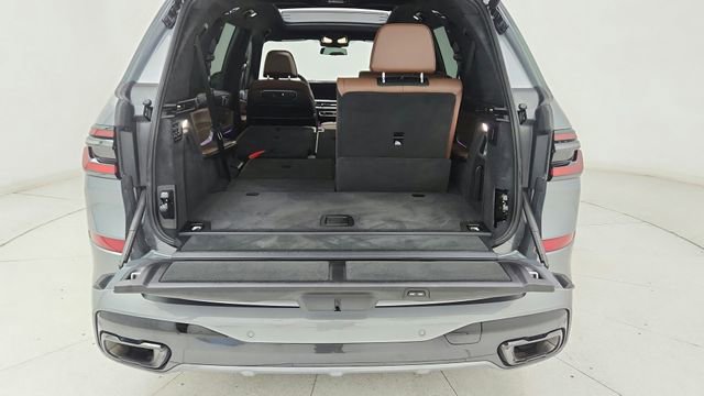 Used 2026 BMW X7 xDrive40i image 58