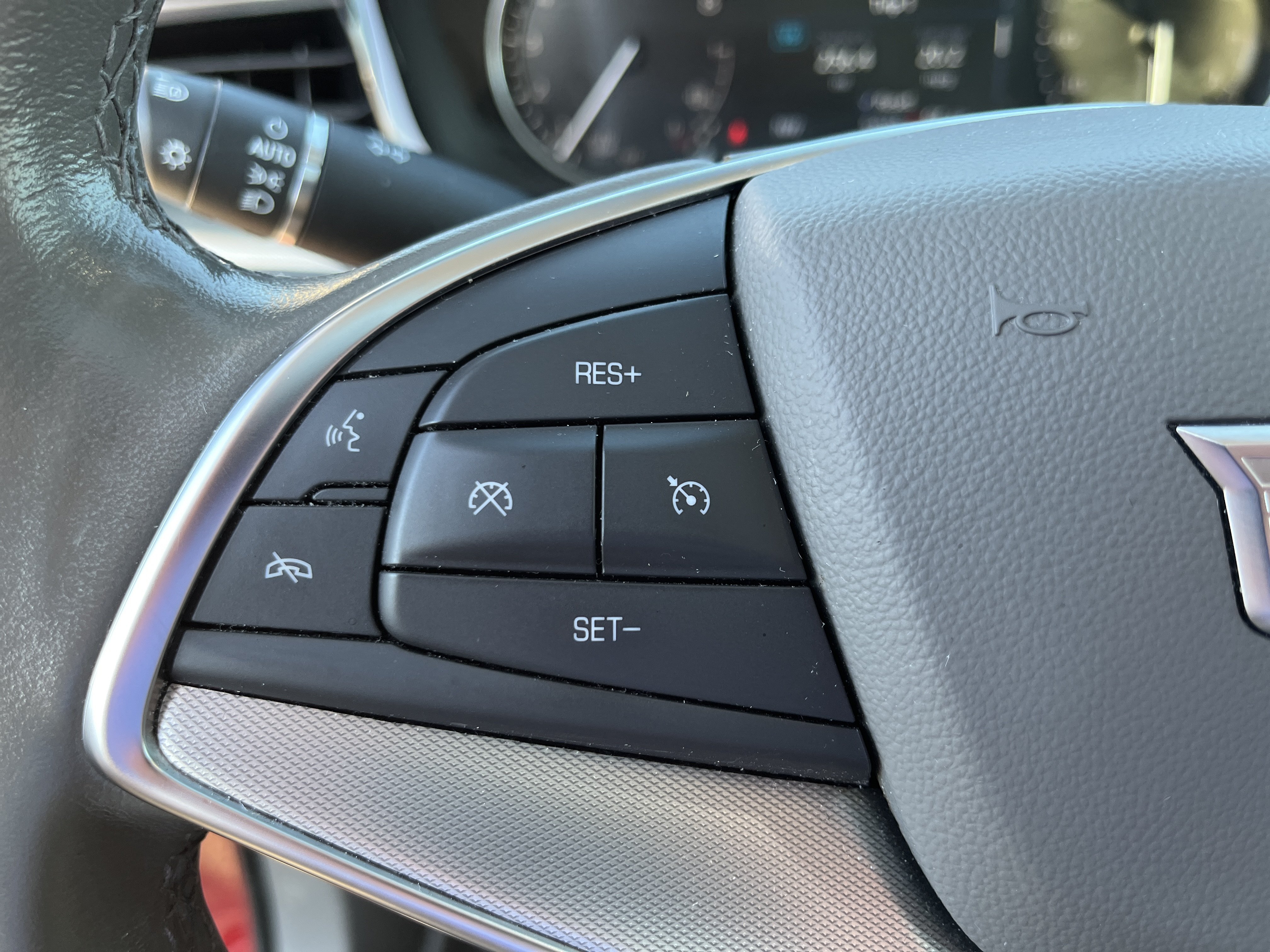 Used 2024 Cadillac XT5 Premium Luxury w/ LPO, Floor Liner Package AWD/4WD image 24