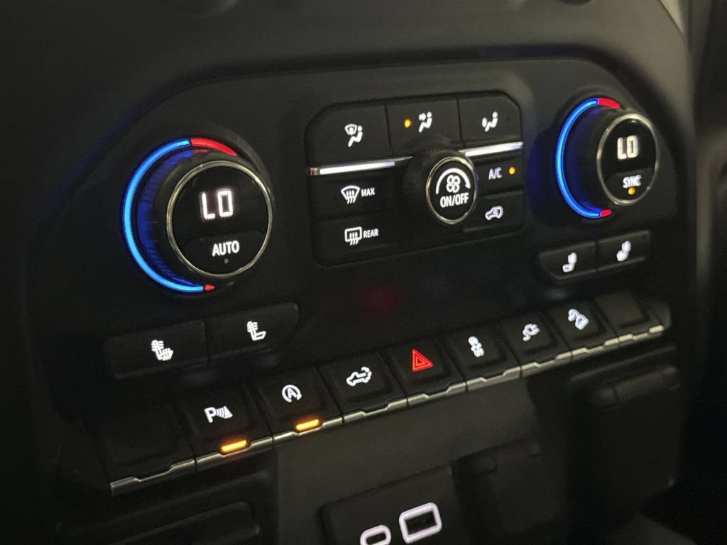 Used 2020 Chevrolet Silverado 1500 LT Trail Boss AWD/4WD image 16