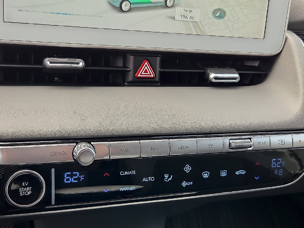 Used 2024 Hyundai Ioniq 5 SEL RWD image 17