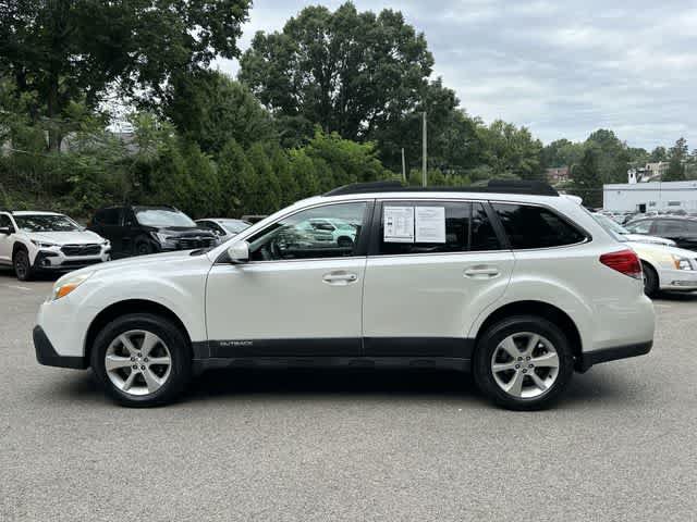 Used 2013 Subaru Outback 3.6R Limited w/ Moonroof Pkg AWD/4WD image 2