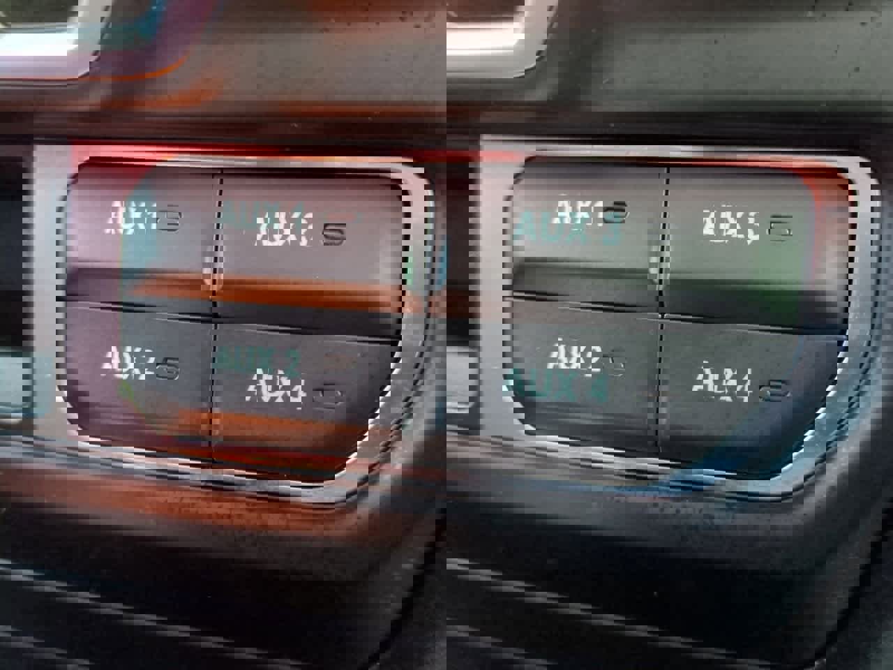 Used 2023 Jeep Wrangler Sahara image 18