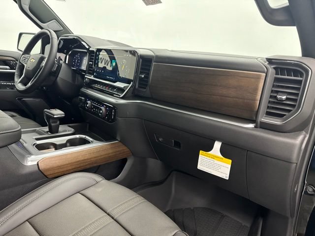 New 2026 Chevrolet Silverado 1500 High Country w/ Technology Package AWD/4WD image 35