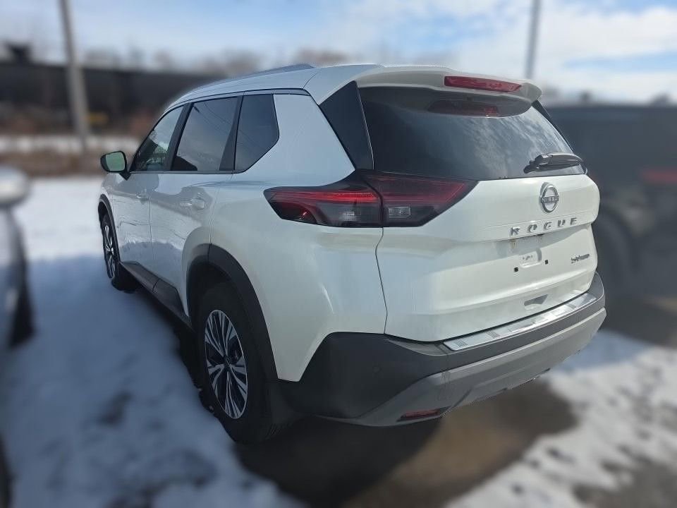 Certified 2023 Nissan Rogue SV w/ SV Premium Package image 7
