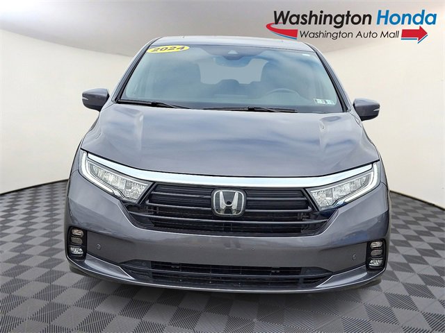 Certified 2024 Honda Odyssey Touring image 2