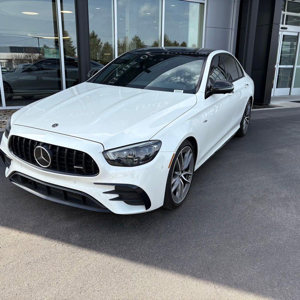 Used 2022 Mercedes-Benz E 53 AMG 4MATIC Sedan image 2