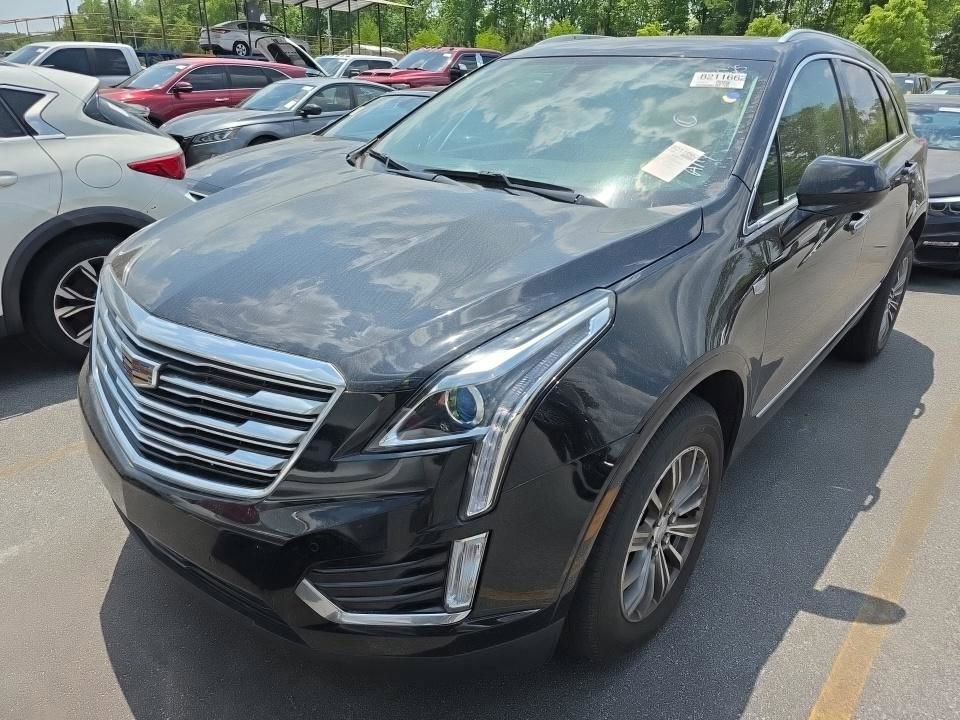 Used 2019 Cadillac XT5 Luxury FWD image 2