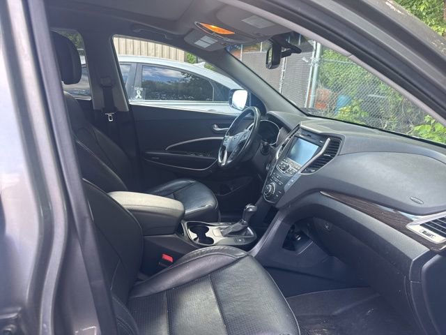 Used 2016 Hyundai Santa Fe Sport 2.0T w/ Option Group 05 AWD/4WD image 3