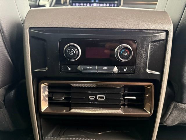 Used 2024 GMC Hummer EV 2X image 28