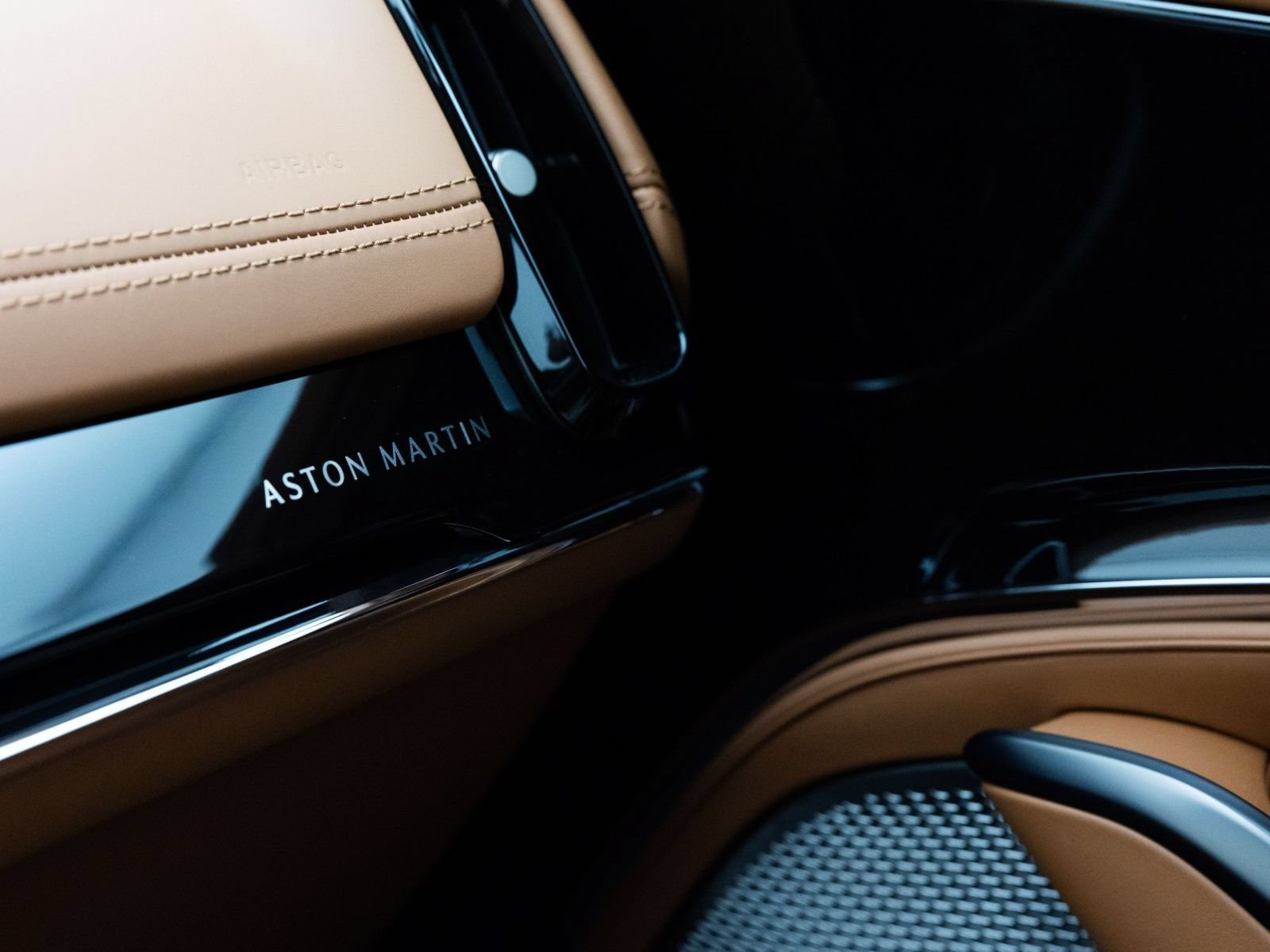 New 2026 Aston Martin DBX S AWD/4WD image 37