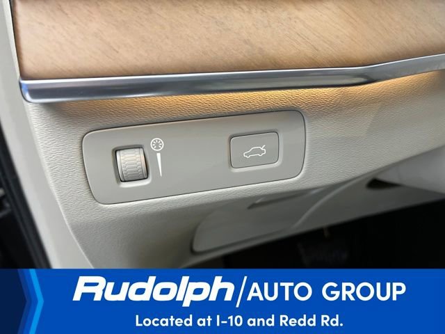 Used 2019 Volvo XC90 T6 Inscription w/ Protection Package Premier image 18