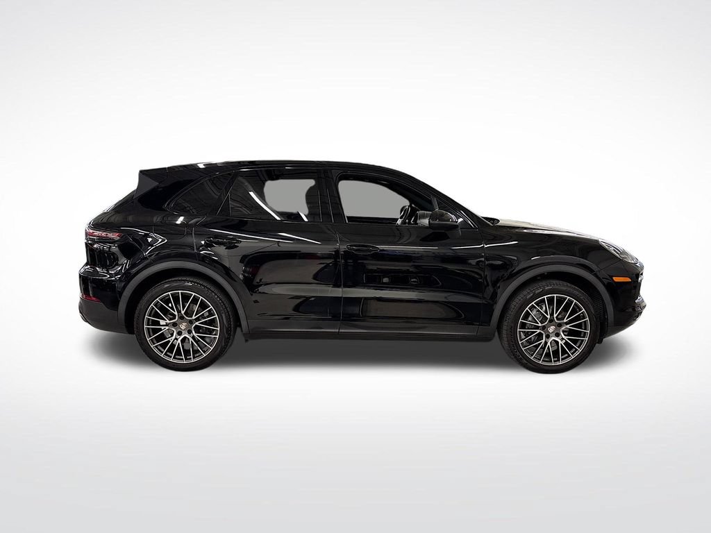 Used 2020 Porsche Cayenne AWD/4WD image 6