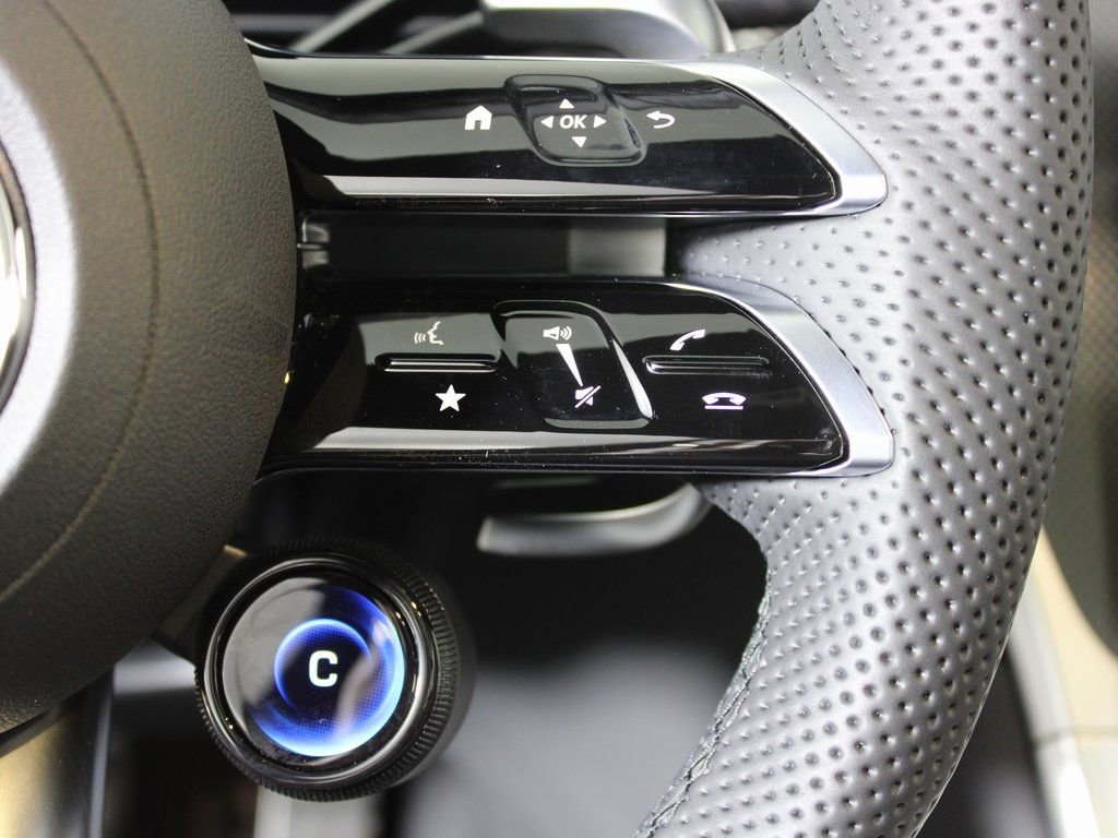 Certified 2026 Mercedes-Benz GLC 43 AMG 4MATIC image 20