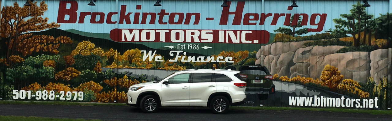 Used 2017 Toyota Highlander XLE image 2