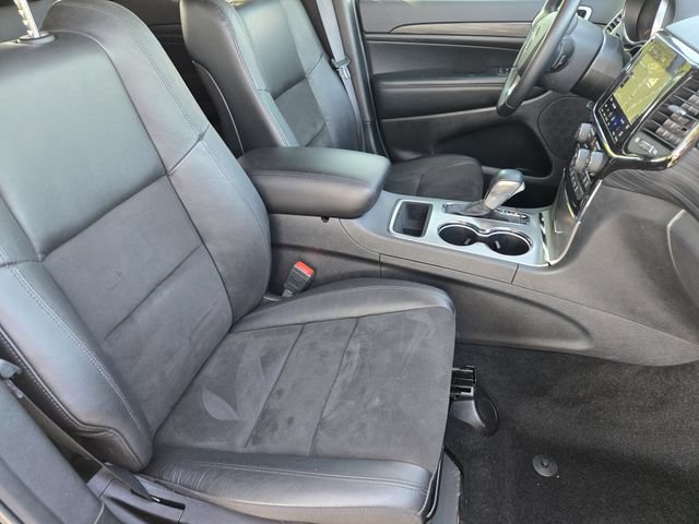 Certified 2021 Jeep Grand Cherokee Laredo X AWD/4WD image 17