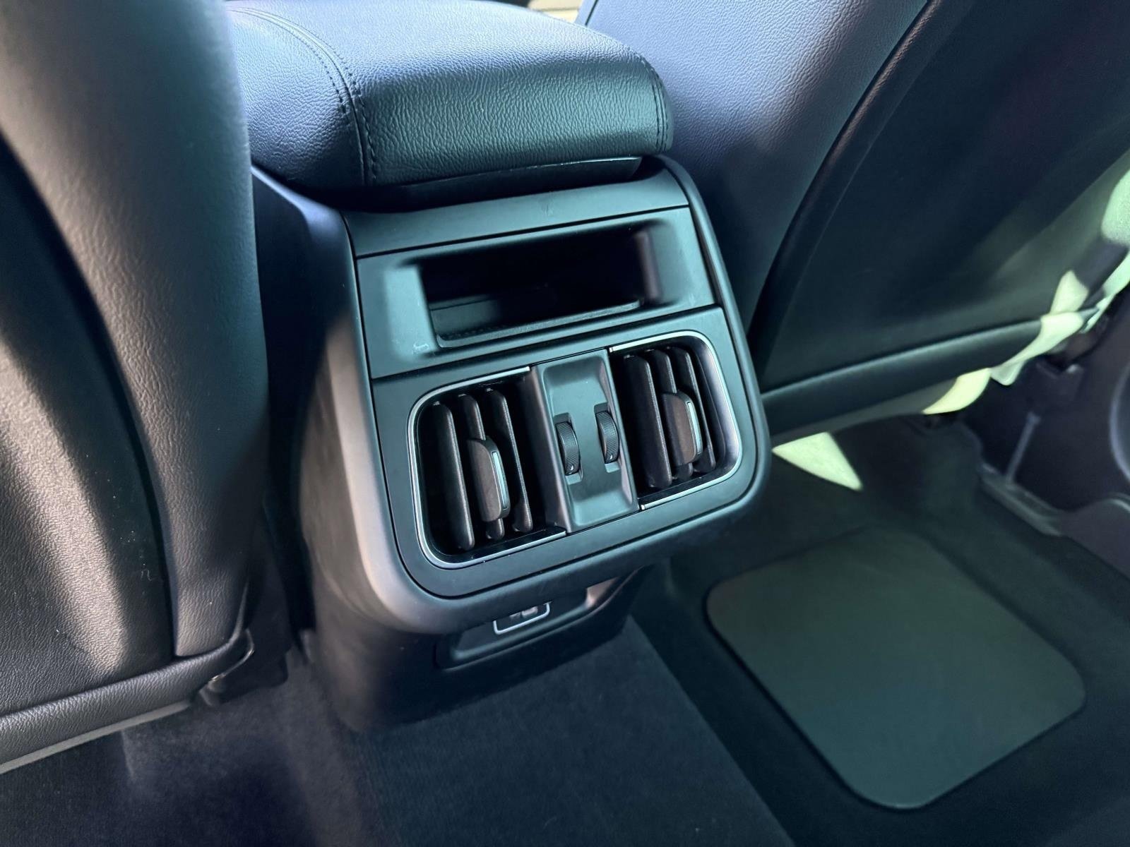 Used 2023 Maserati Grecale GT image 36