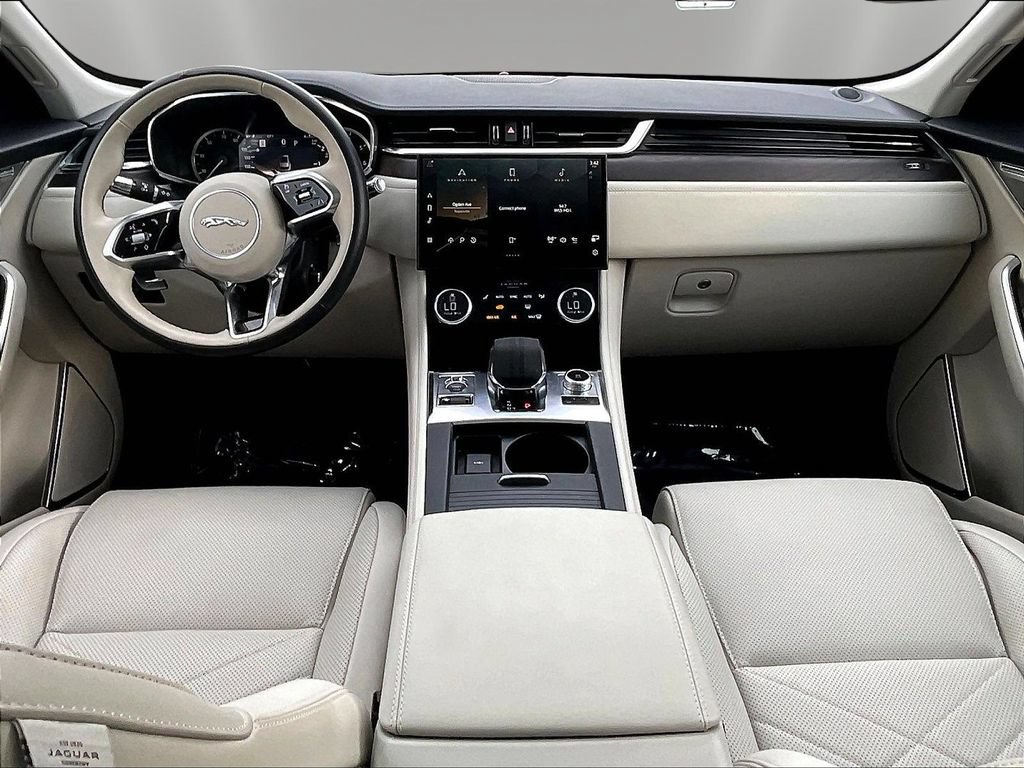 Used 2022 Jaguar F-PACE S AWD/4WD image 7