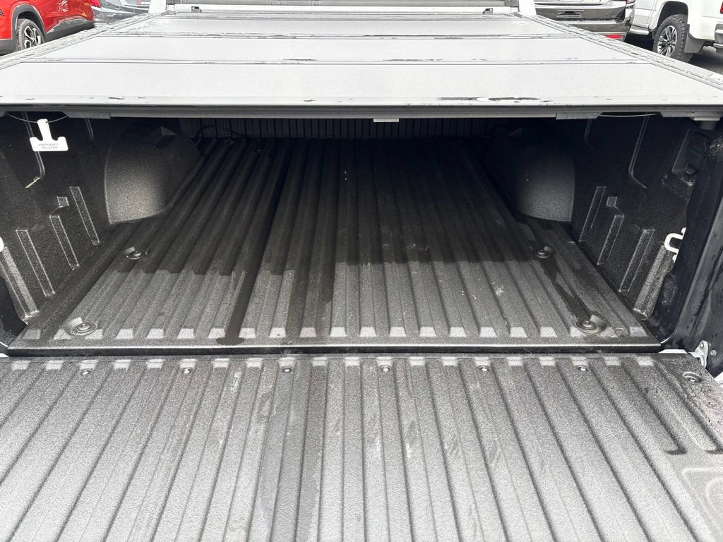 Used 2025 Toyota Tundra Platinum AWD/4WD image 9