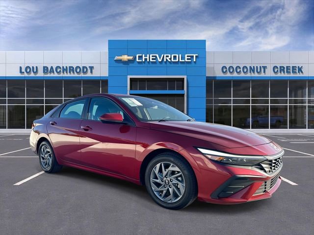 Used 2024 Hyundai Elantra SEL