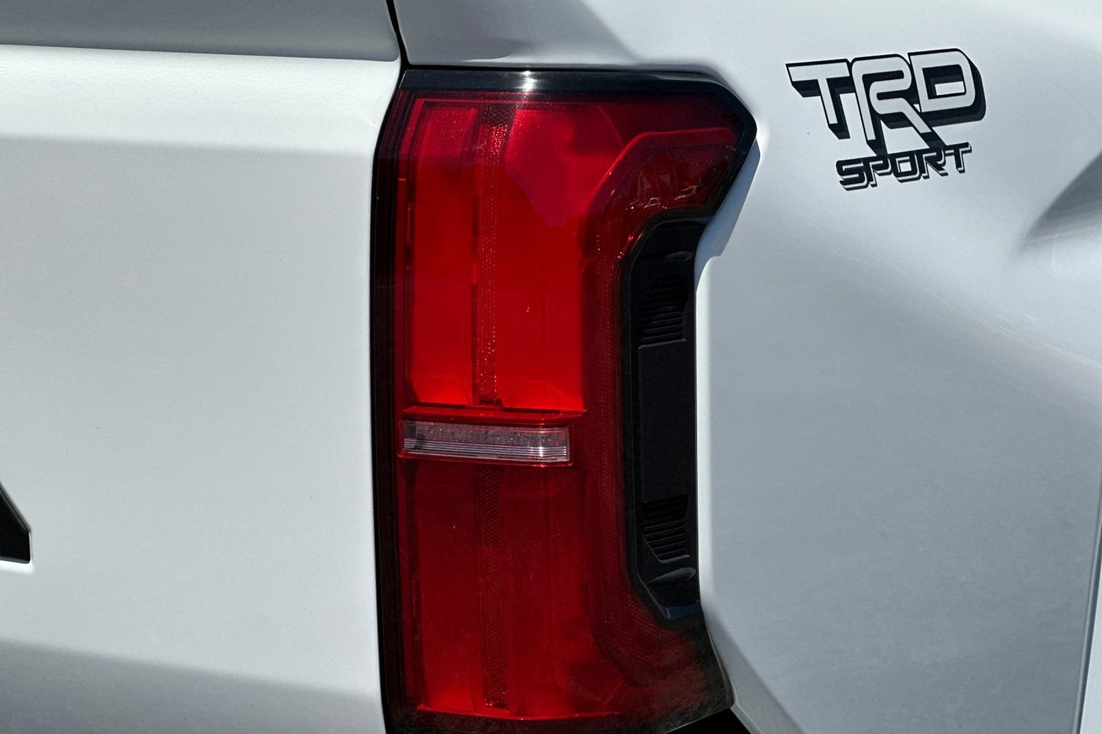 Used 2025 Toyota Tacoma TRD Sport AWD/4WD image 25