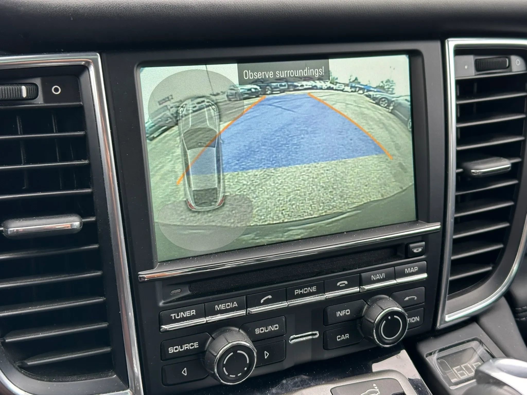 Used 2014 Porsche Panamera S image 36