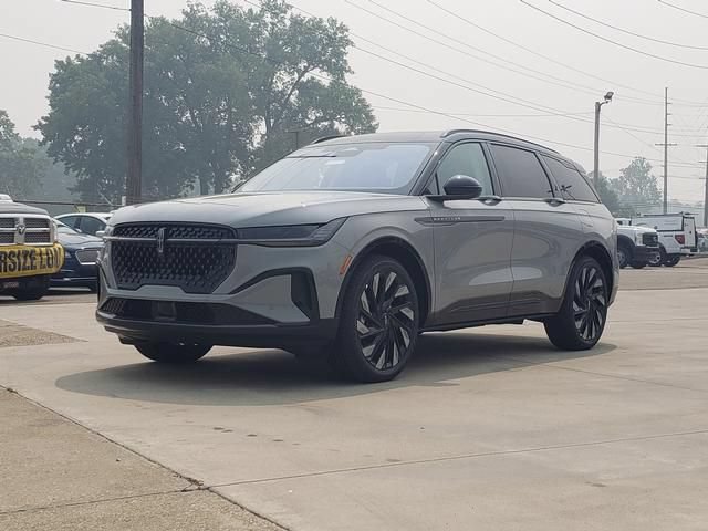 New 2026 Lincoln Nautilus Reserve AWD/4WD image 10