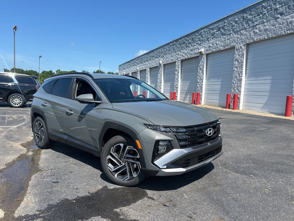 New 2026 Hyundai Tucson SEL Plus FWD image 2