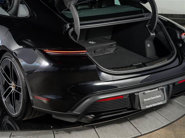 New 2026 Porsche Taycan 4S AWD/4WD image 34