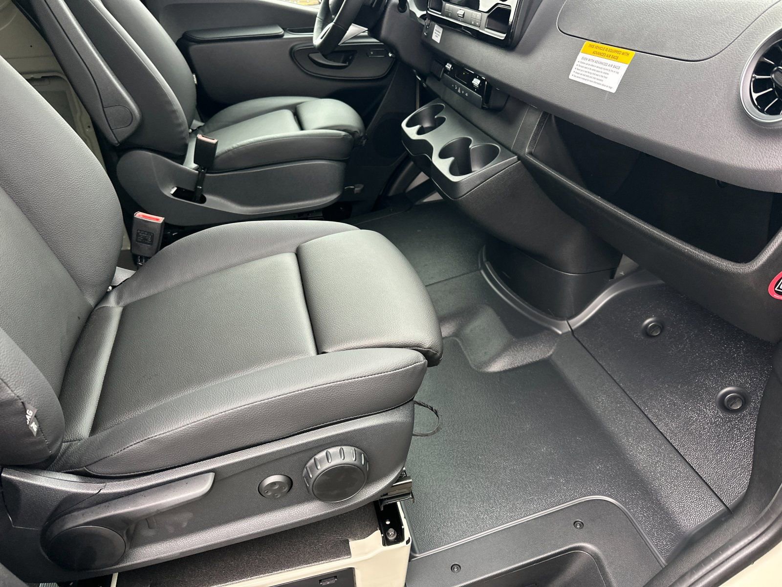 New 2026 Mercedes-Benz Sprinter 144 Cargo image 17