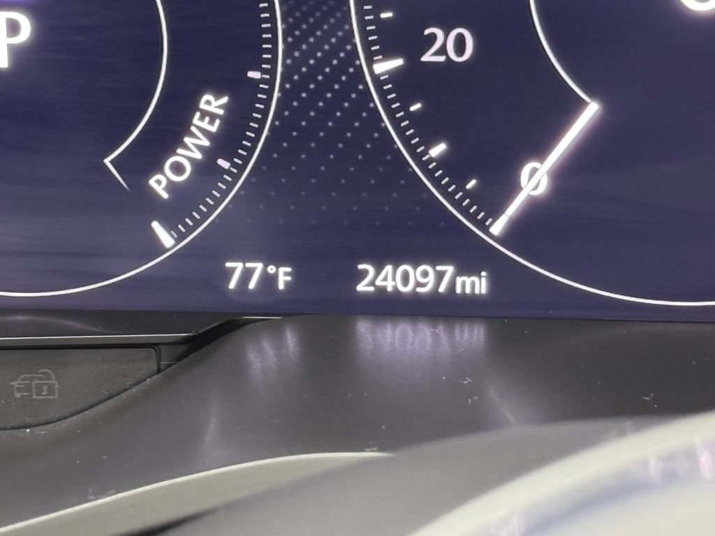 Used 2024 MAZDA CX-90 Plug-In Hybrid w/ Premium Plus AWD/4WD image 18