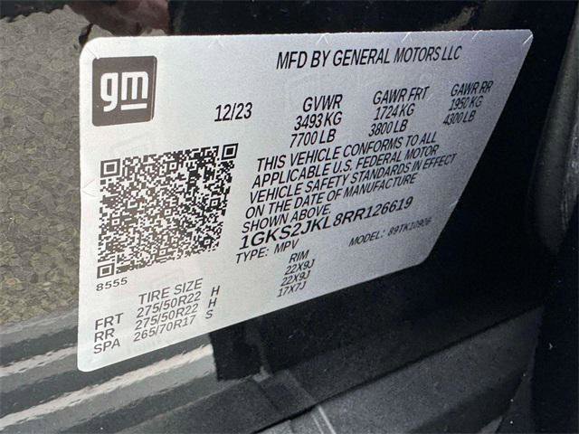 Used 2024 GMC Yukon XL Denali image 16