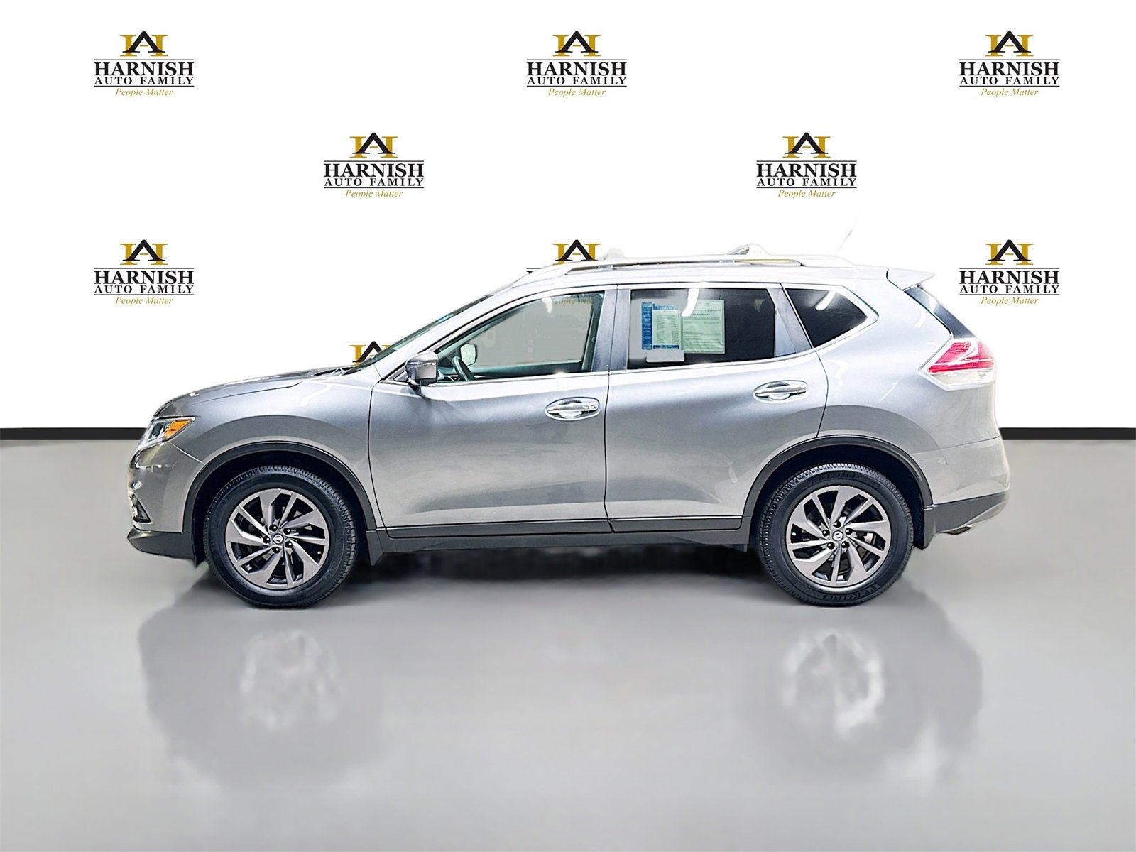Used 2016 Nissan Rogue SL w/ SL Premium Package image 8