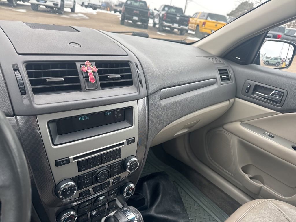 Used 2012 Ford Fusion SEL image 14