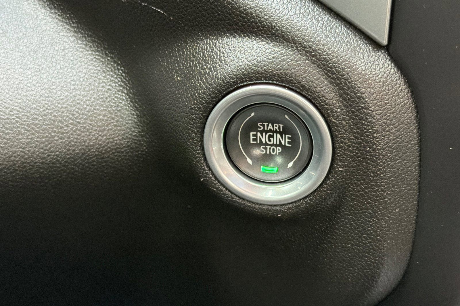 Used 2022 Chevrolet Silverado 3500 LTZ w/ LTZ Premium Package image 22