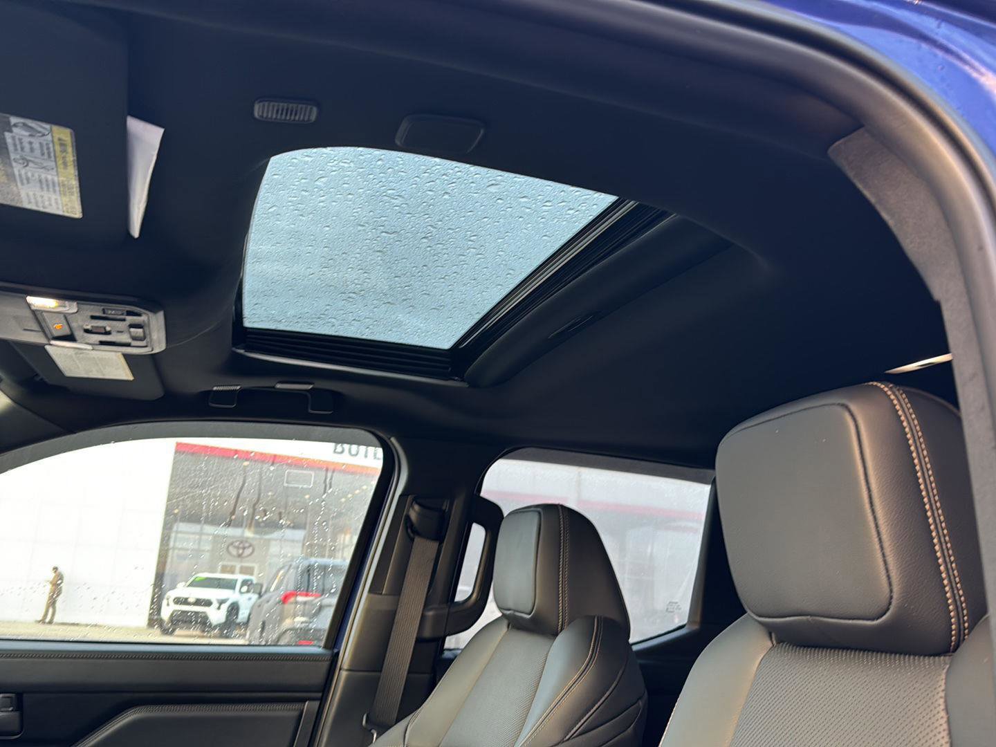 Used 2024 Toyota Tacoma Limited image 27