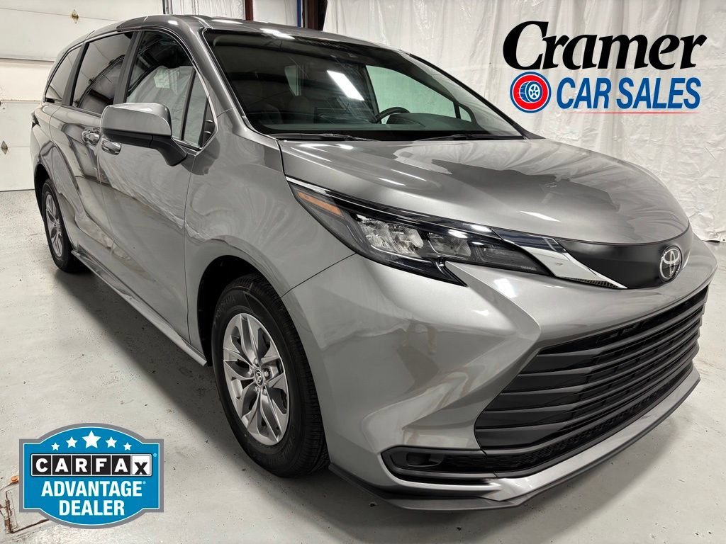 Used 2026 Toyota Sienna LE FWD video 1