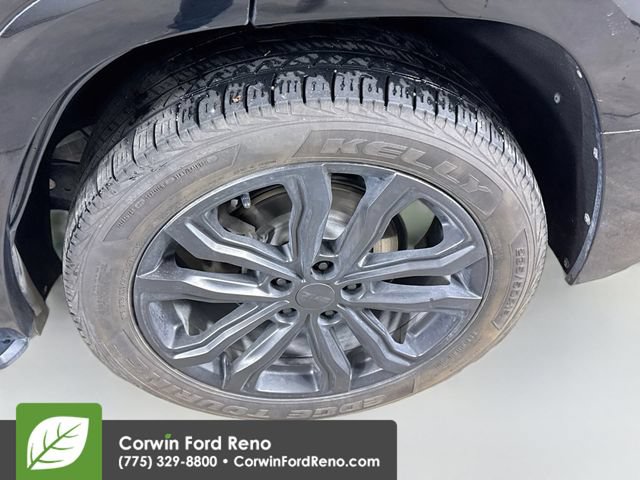Used 2018 GMC Terrain Denali w/ LPO, 'HIT The Road' Package FWD image 35