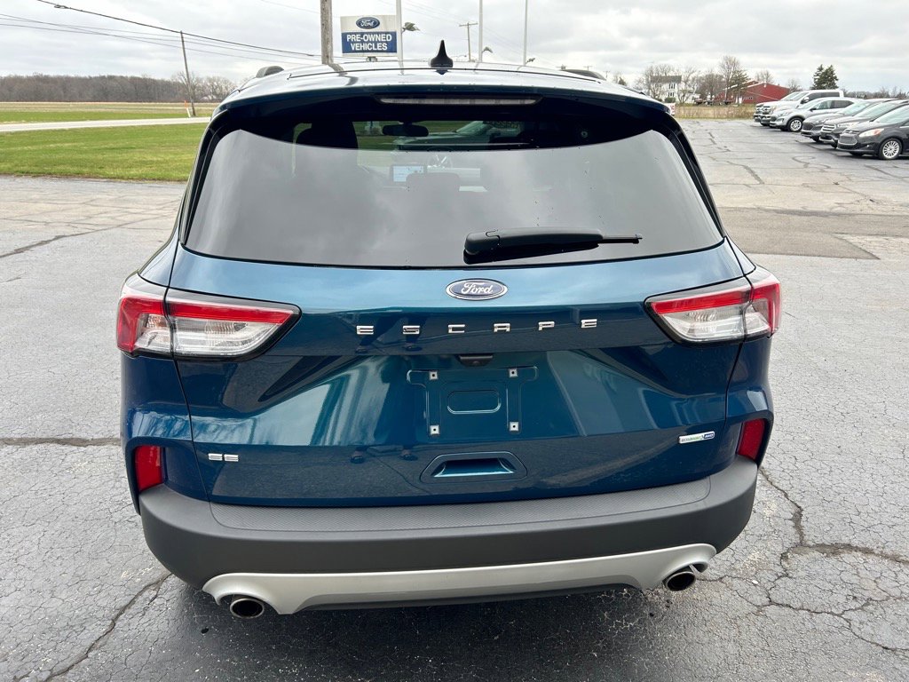 Used 2020 Ford Escape SE image 6