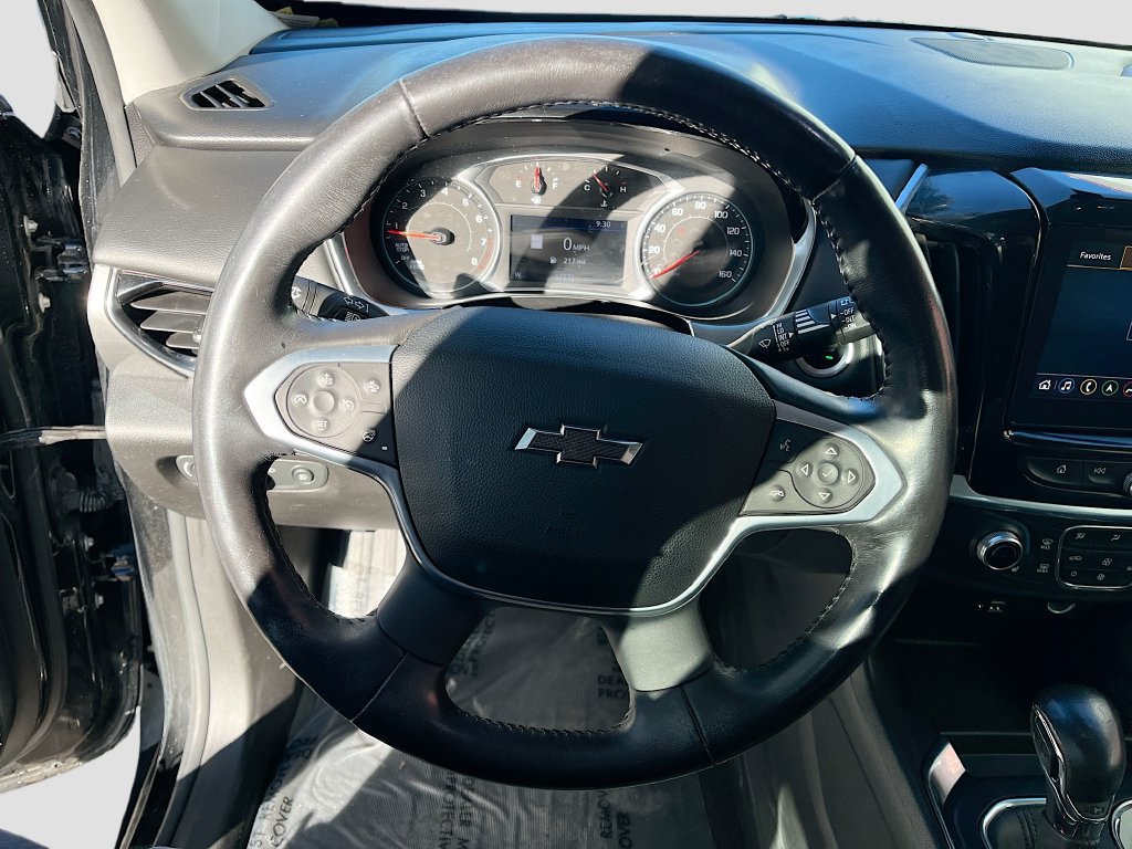 Used 2021 Chevrolet Traverse RS AWD/4WD image 11