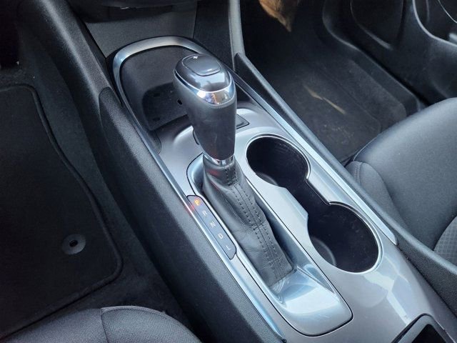 Used 2020 Chevrolet Malibu LT image 23